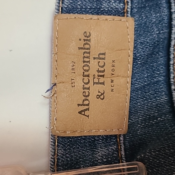 Abercrombie & Fitch Perfect Stretch Jeans Women's Size 4S - Picture 5 of 7